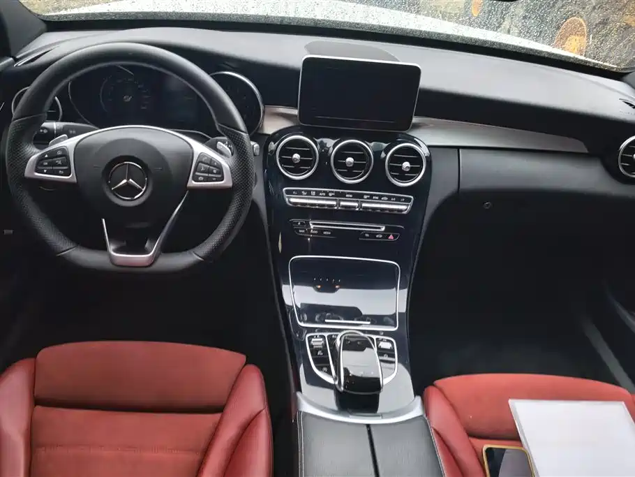 Mercedes-Benz C-Class 2018 — фото 12