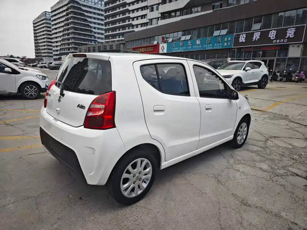 Suzuki Alto 2017 — фото 5