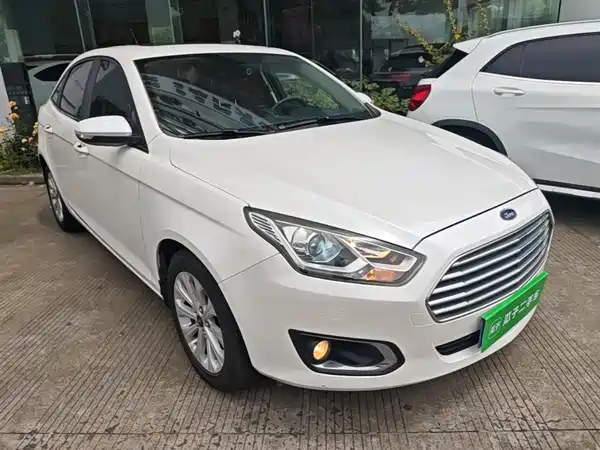 Ford Escort 2017