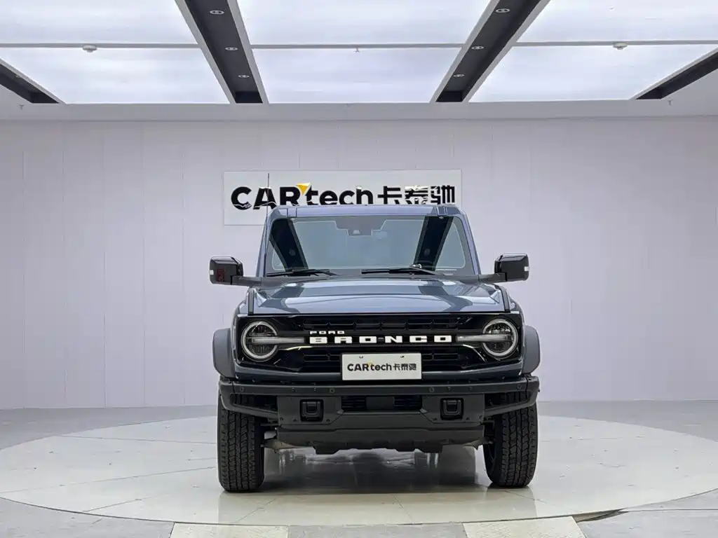 Ford Bronco 2025 — фото 8
