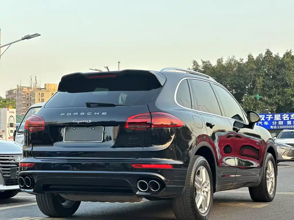 Porsche Cayenne 2014 — фото 9