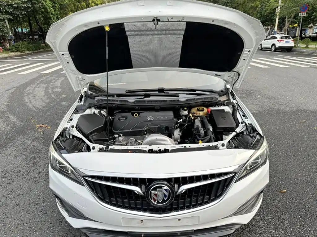 Buick Verano 2018 — фото 10
