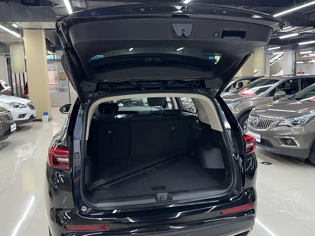 Buick Envision Plus 2022 — фото 17