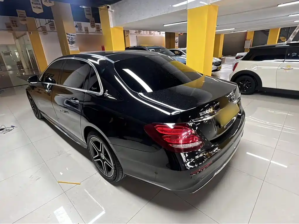 Mercedes-Benz E-Class 2017