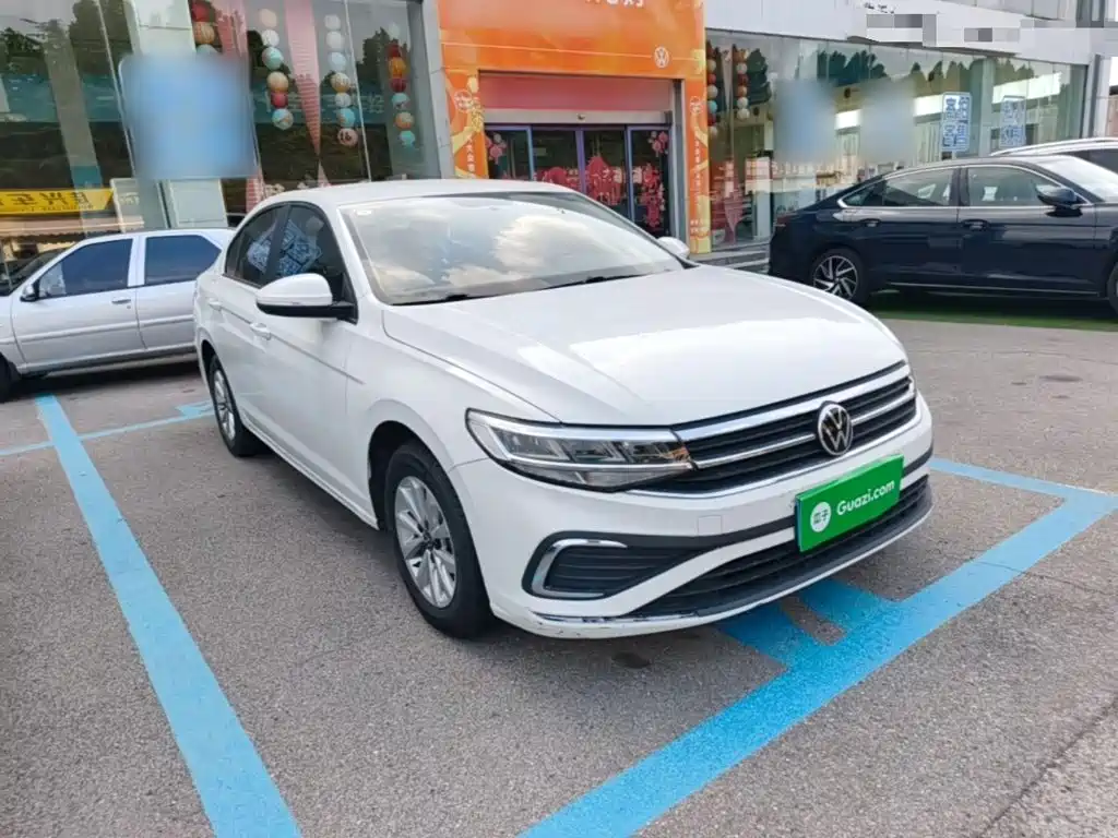 Volkswagen Bora 2024