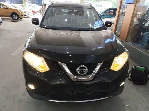 Nissan X-Trail 2016