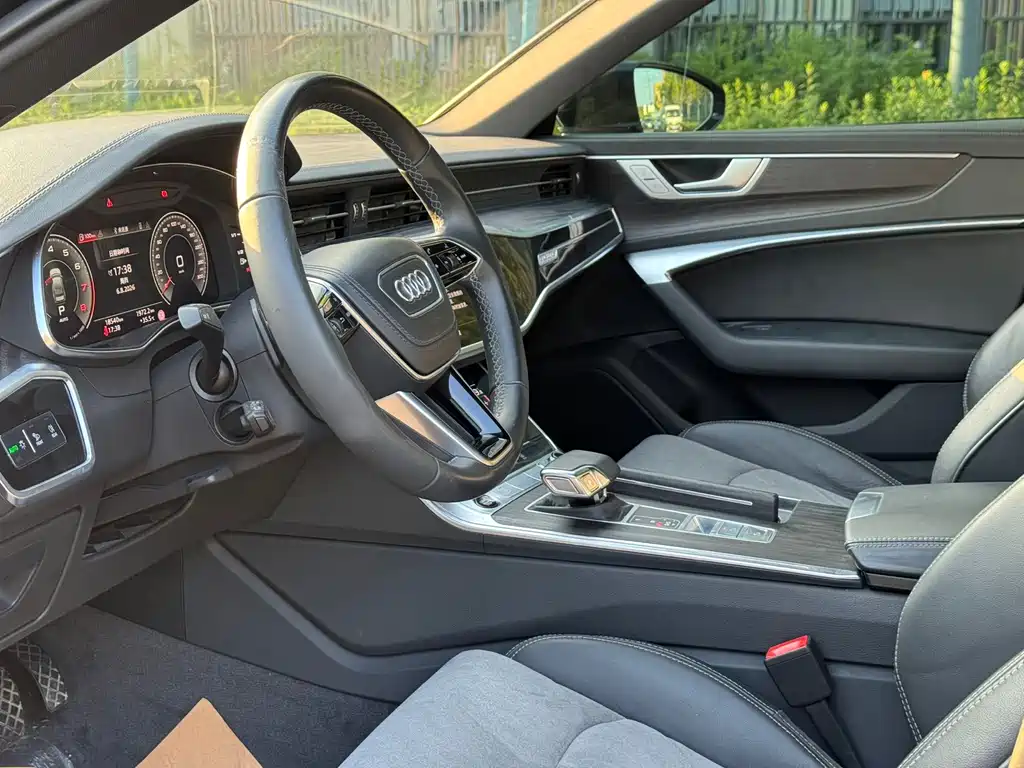 Audi A6L 2024