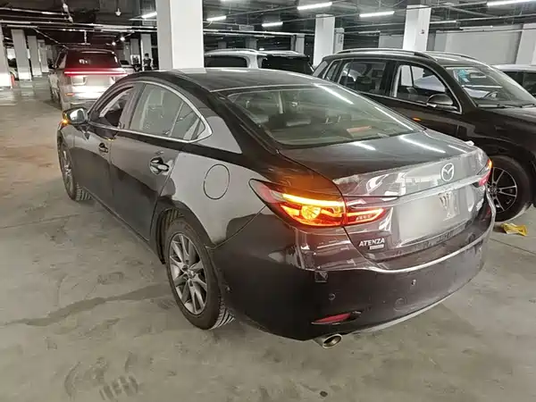 Mazda Atenza 2021