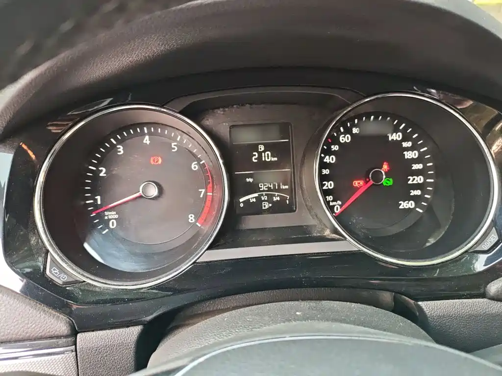 Volkswagen Sagitar 2019
