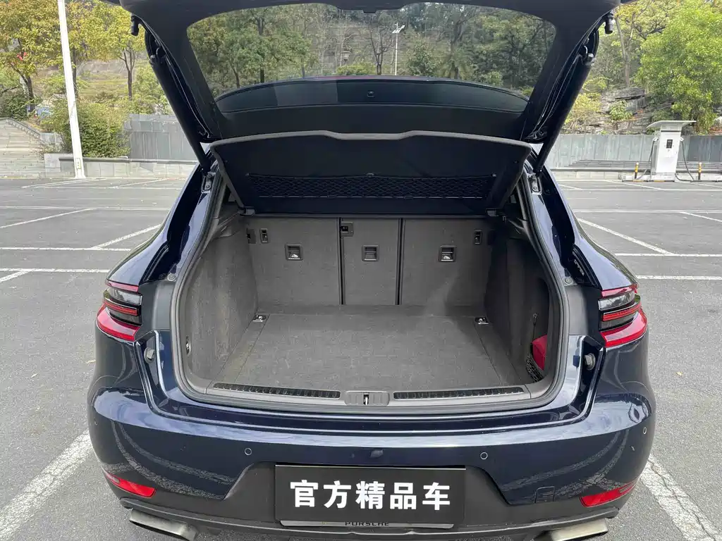 Porsche Macan 2018 — фото 21