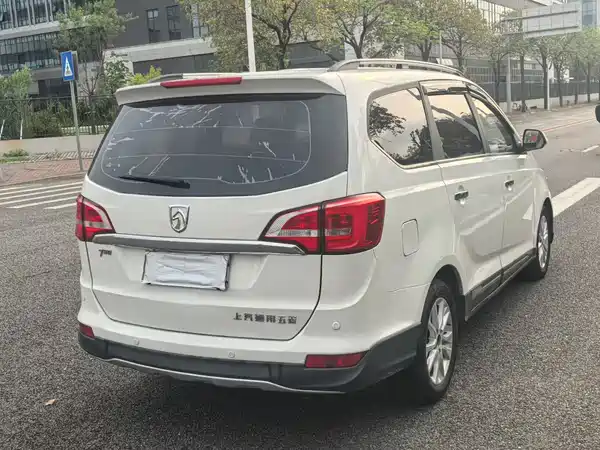 Baojun 730 2016
