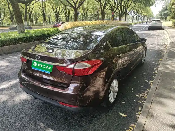 Kia K3 2016