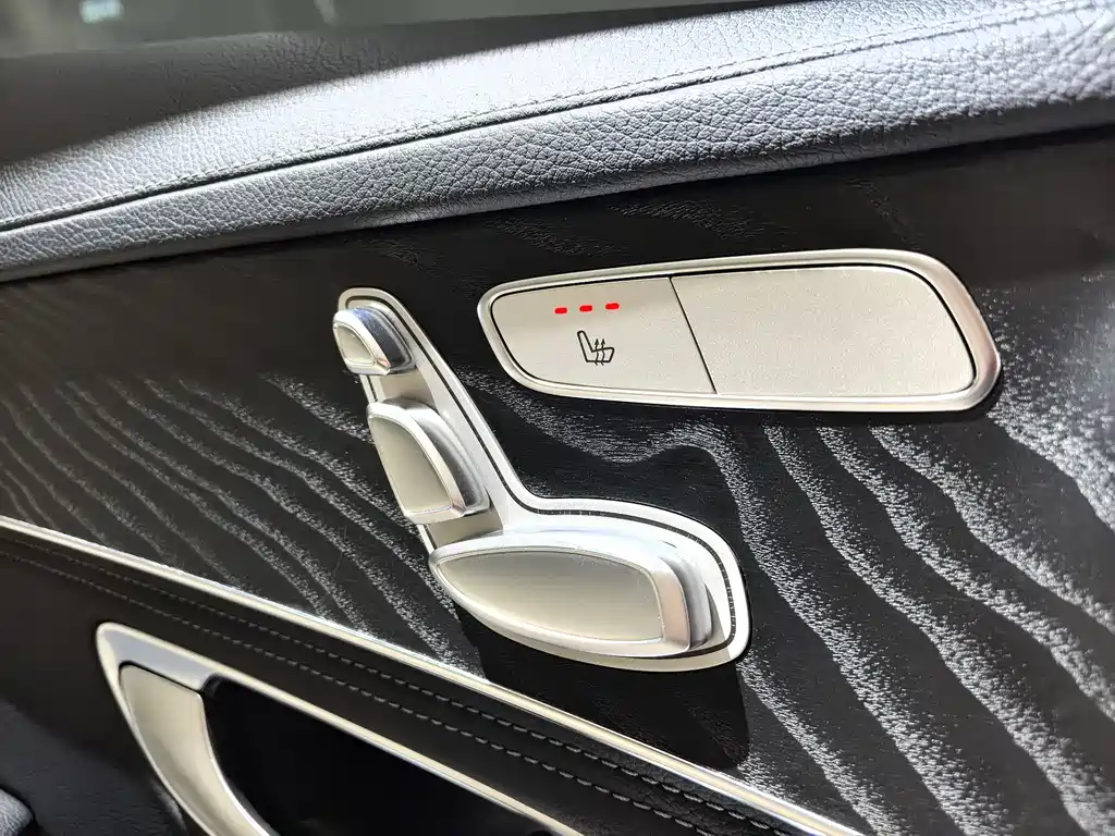 Mercedes-Benz C-Class 2015 — фото 10