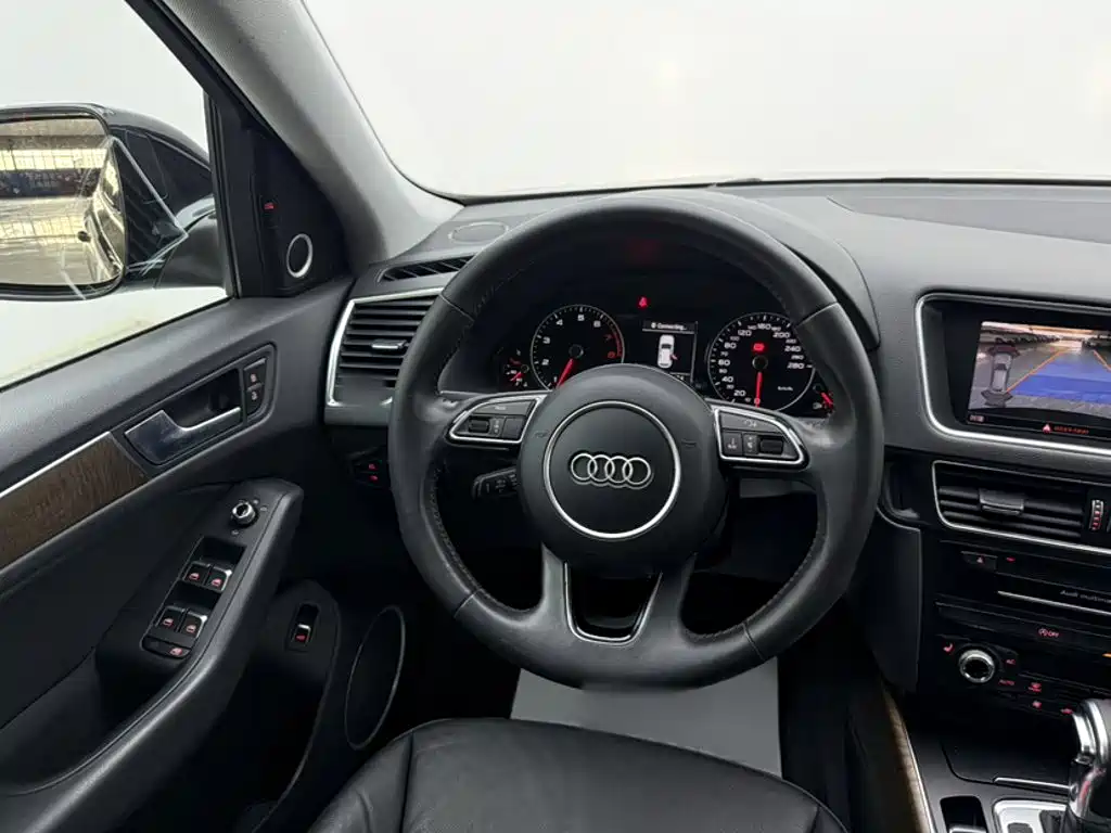 Audi Q5 2018 — фото 15