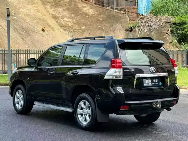 Toyota Prado 2011