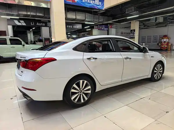 Hyundai Mistra 2017