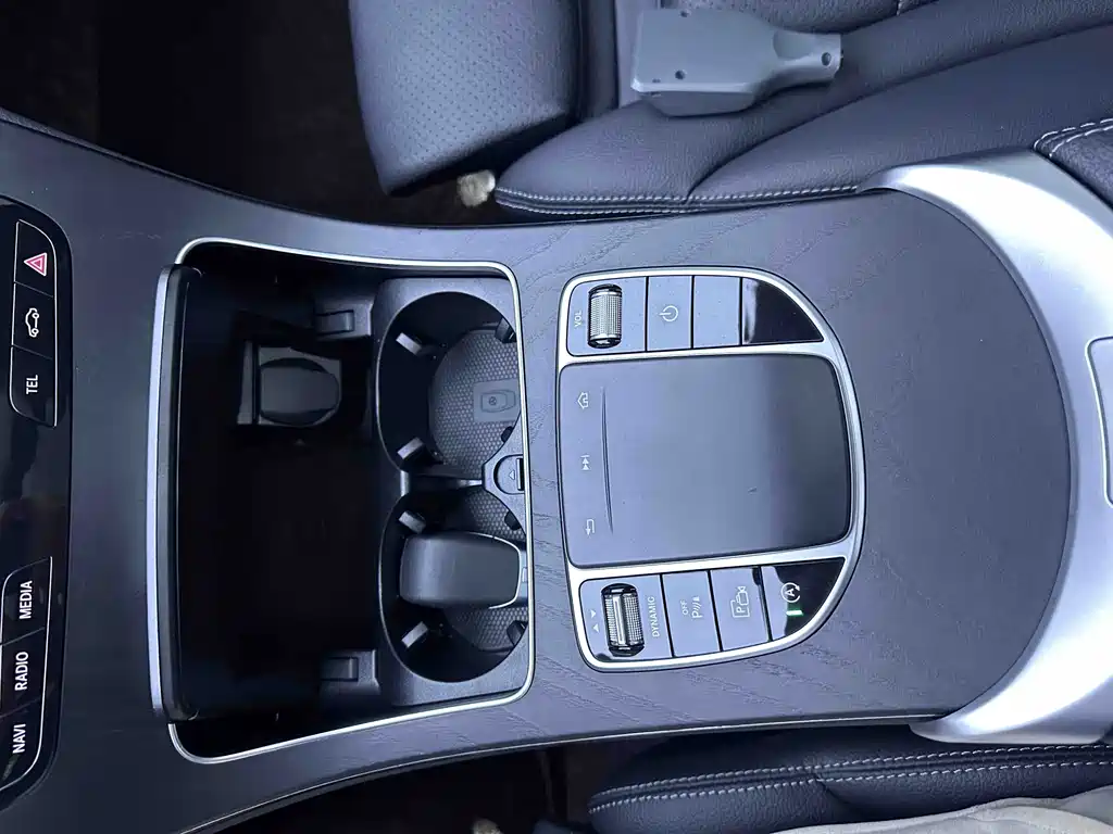 Mercedes-Benz C-Class 2021 — фото 12
