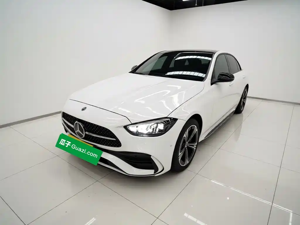 Mercedes-Benz C-Class 2022