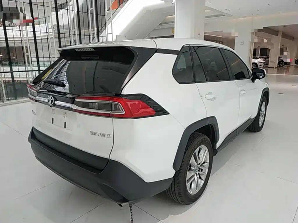 Toyota Wildlander 2024