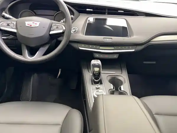 Cadillac XT4 2021