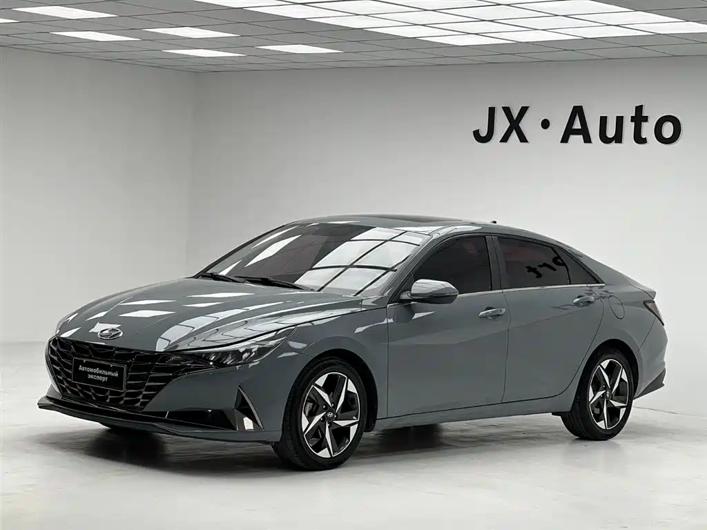 Hyundai Elantra 2022 — фото 1