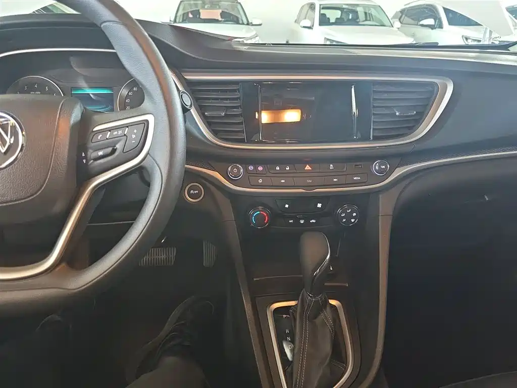 Buick Excelle 2021 — фото 10