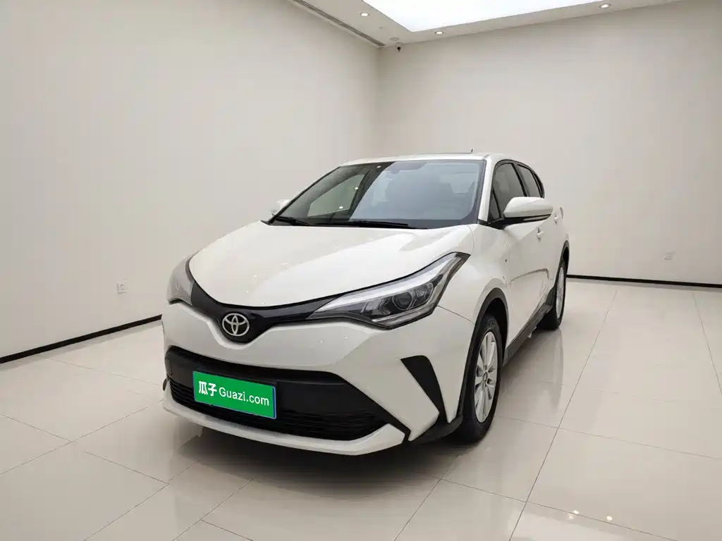 Toyota C-HR 2023