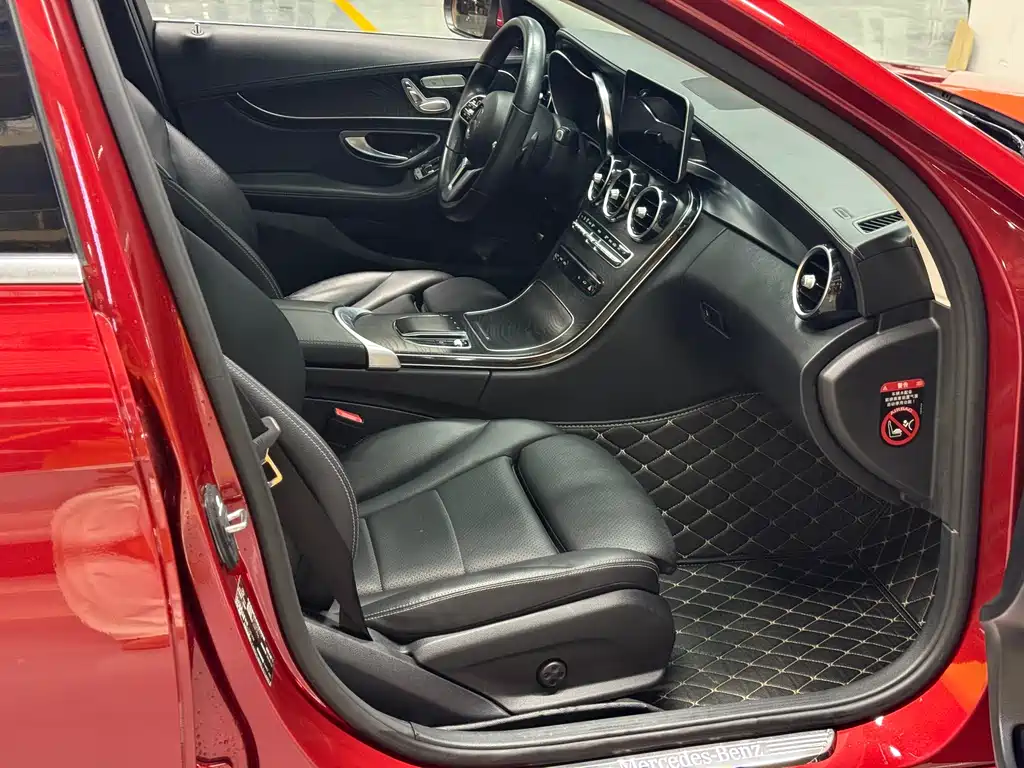 Mercedes-Benz C-Class 2019 — фото 9