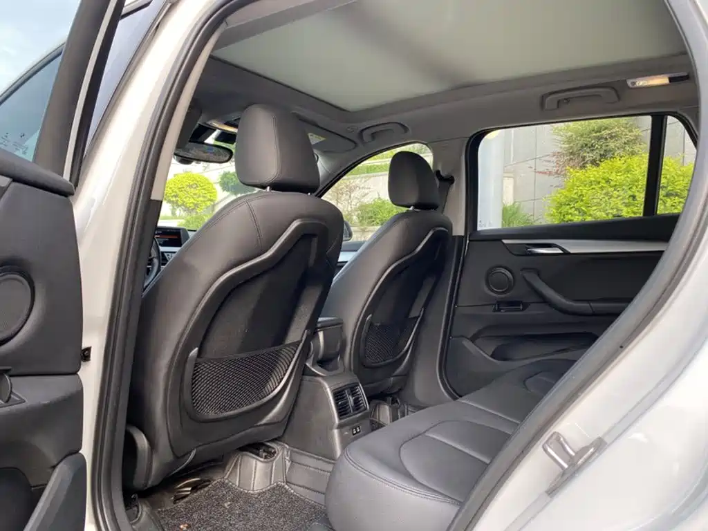 BMW X1 2019 — фото 16