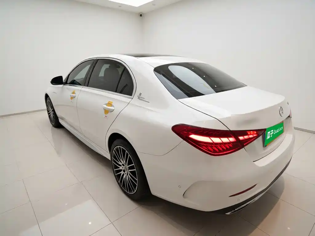 Mercedes-Benz C-Class 2023