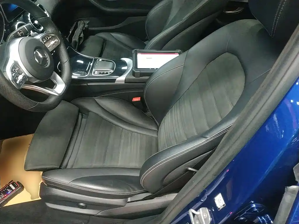 Mercedes-Benz C-Class 2019 — фото 11