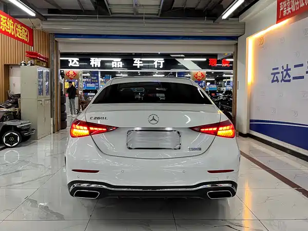 Mercedes-Benz C-Class 2023