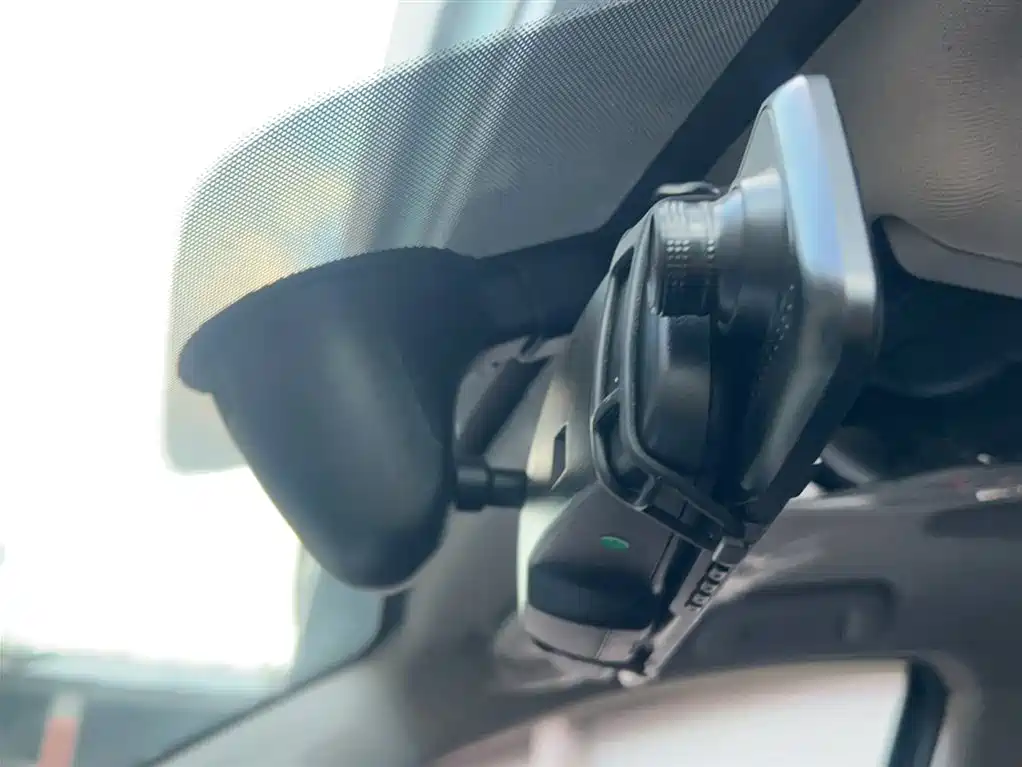 GAC Motor Trumpchi GS8 2019 — фото 17