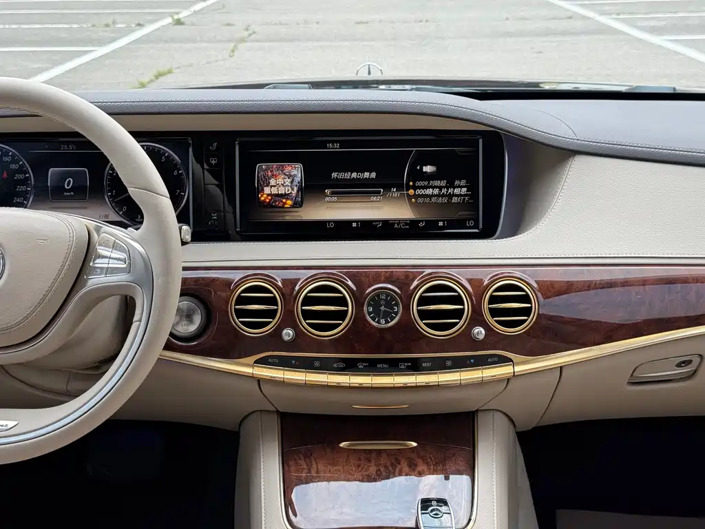 Mercedes-Benz S-Class 2015 — фото 16