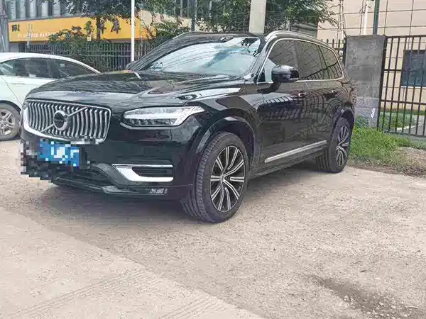 Volvo XC90 2021