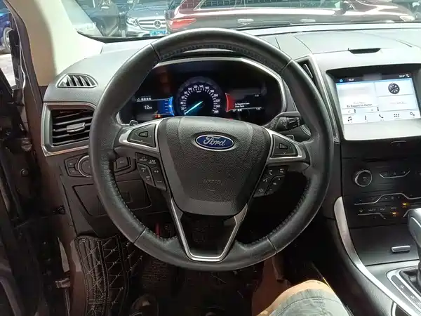 Ford Edge 2017