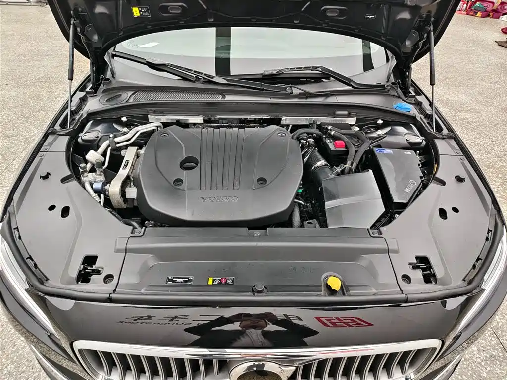 Volvo S90 2023 — фото 14