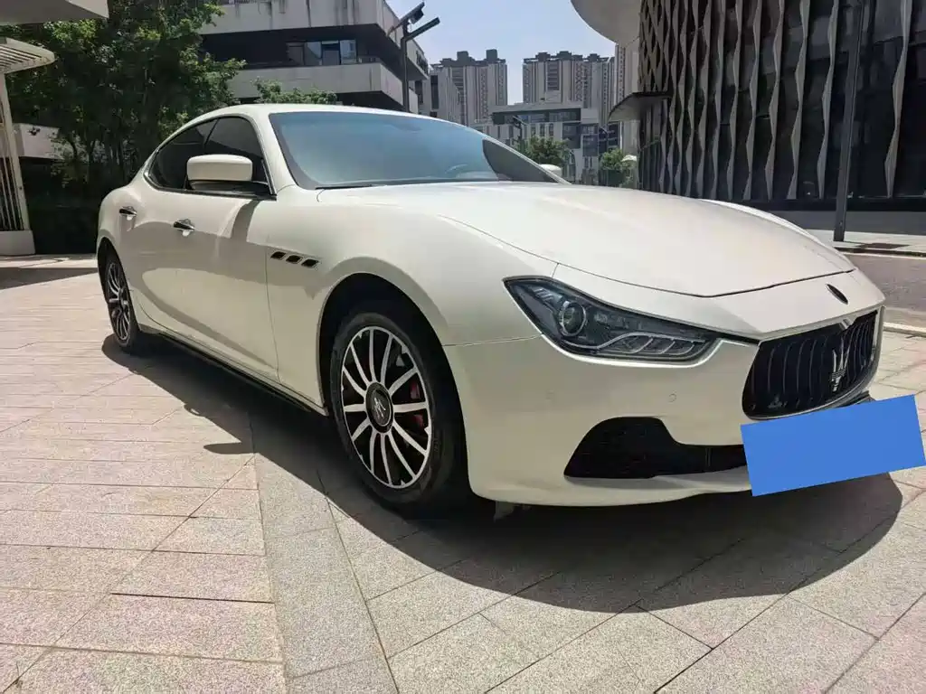Maserati Ghibli 2016 — фото 3