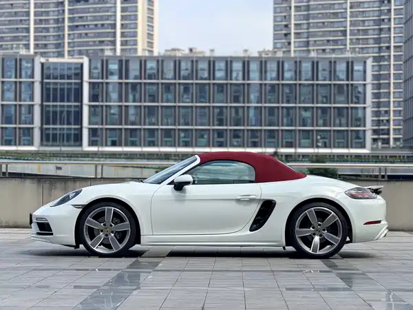 Porsche 718 2021
