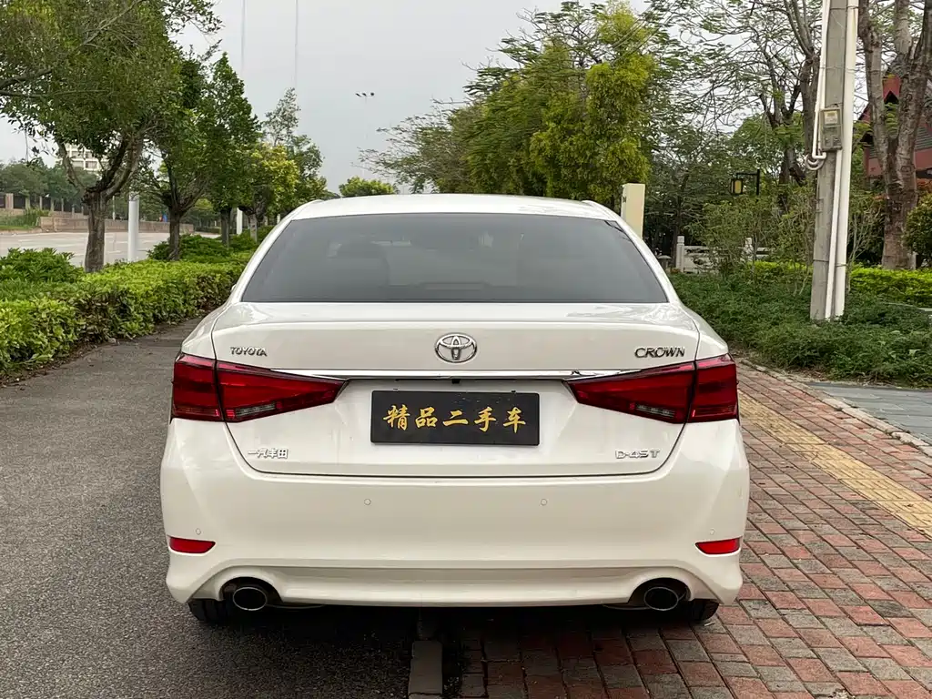Toyota Crown 2019 — фото 11