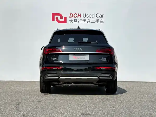 Audi Q5L 2021