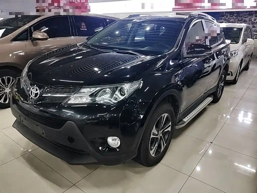 Toyota RAV4 2015