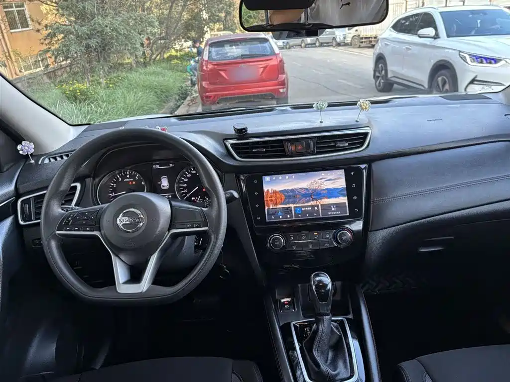 Nissan Qashqai 2021 — фото 12