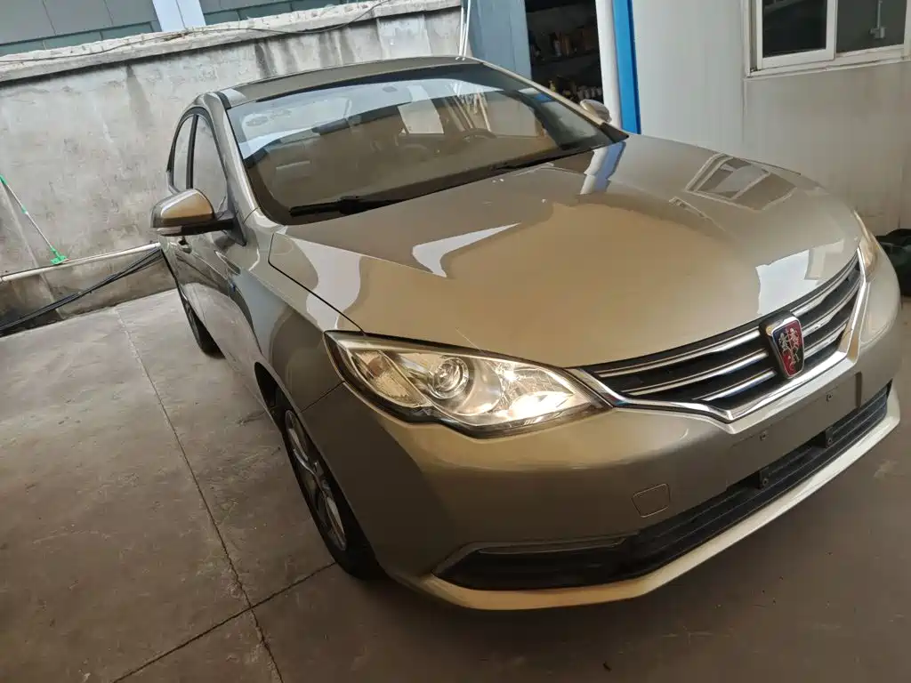 Roewe 360 2016