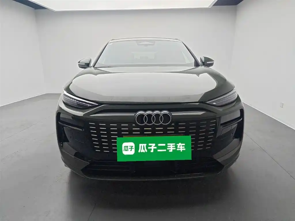 Audi Q6L e-tron 2026 — фото 3