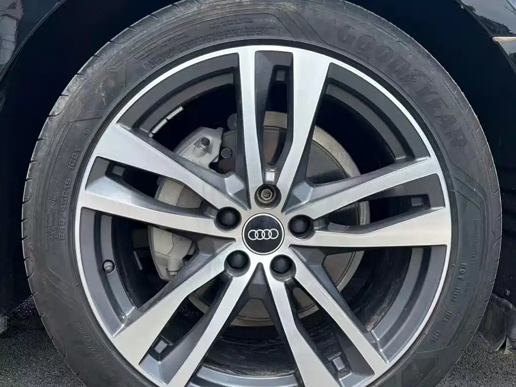 Audi A6L 2024 — фото 14