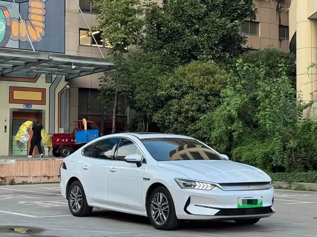 BYD Qin PLUS 2024 — фото 3
