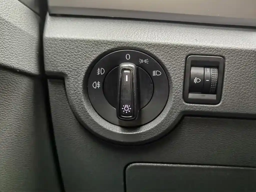 Volkswagen T-Cross 2020 — фото 21