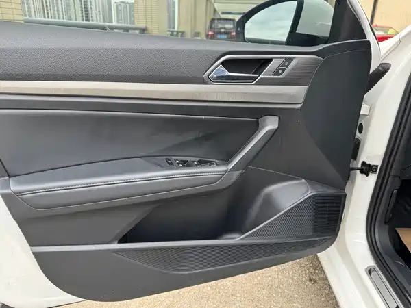 Volkswagen Lavida 2020