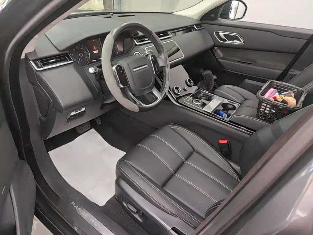Land Rover Range Rover Velar 2018 — фото 15